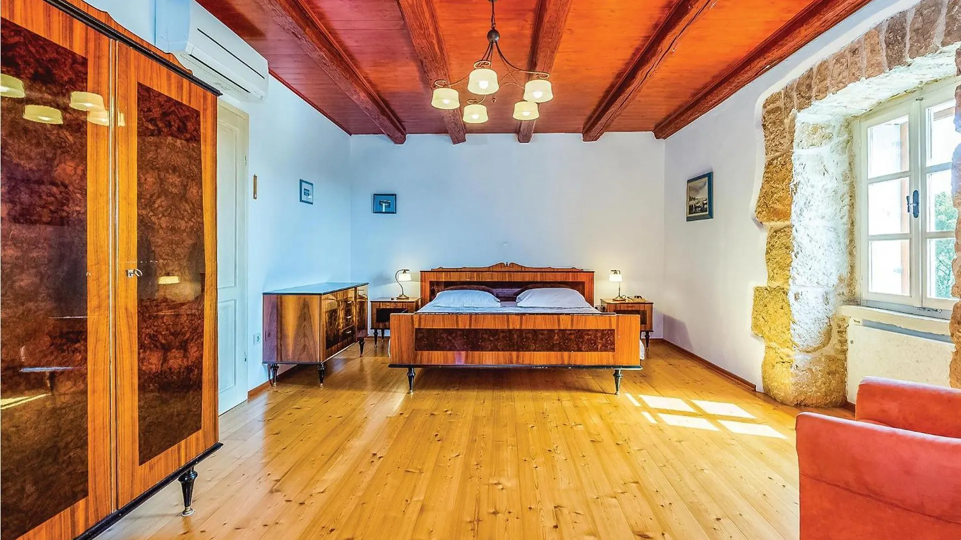 Lovely Home In Garica With Wifi Holiday home