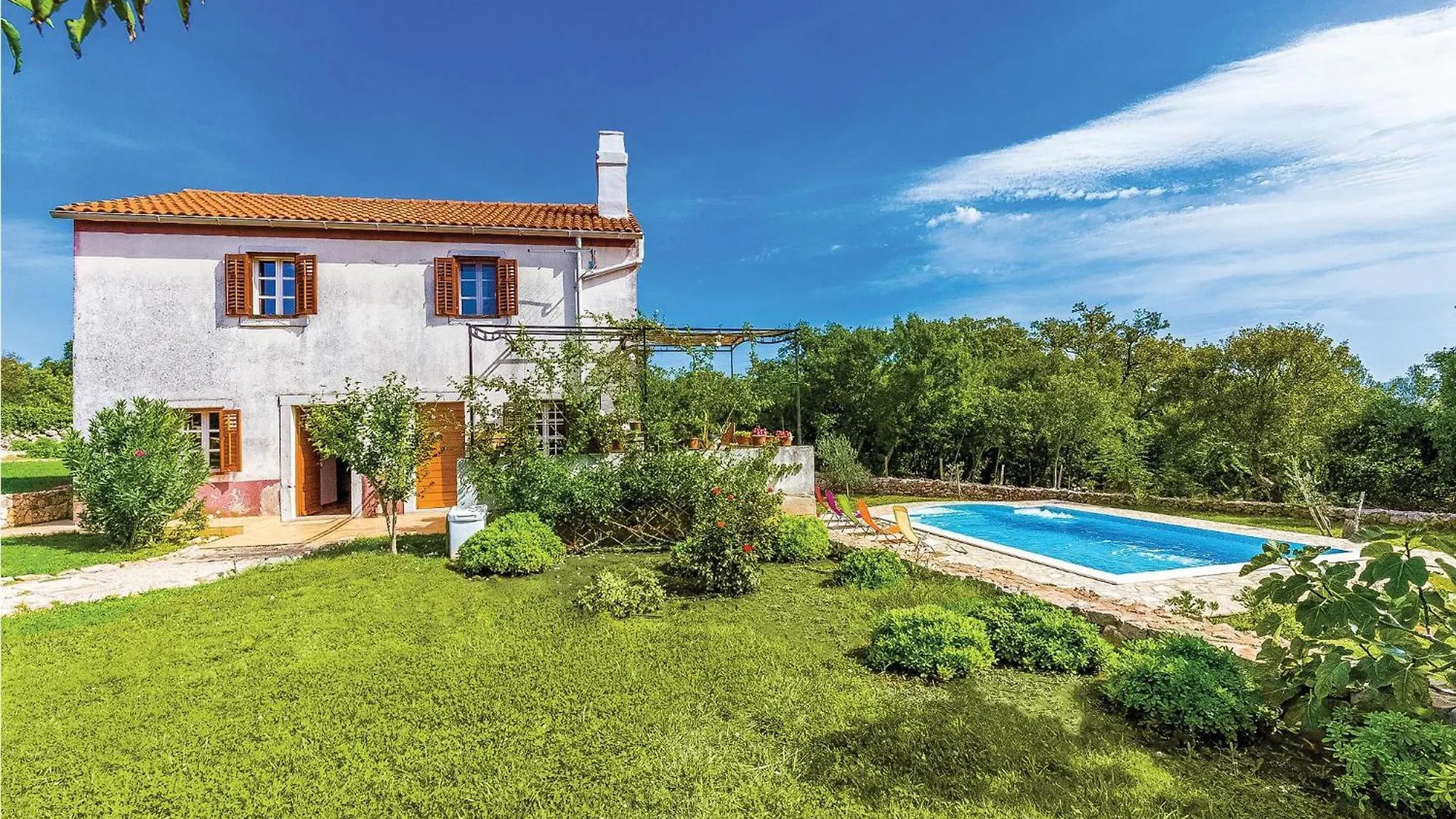 Lovely Home In Garica With Wifi